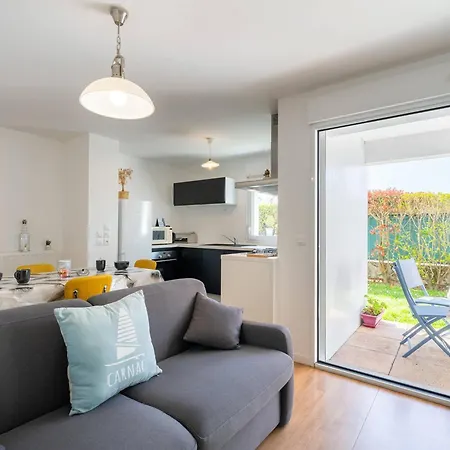 Daire : T2 De Standing, 49m², Proche Marche, Et Thalasso, Parking Inclus - Fr-1-477-243 *