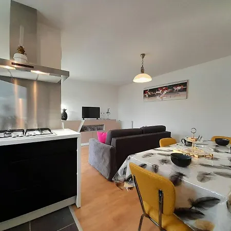 : T2 De Standing, 49m², Proche Marche, Et Thalasso, Parking Inclus - Fr-1-477-243 *