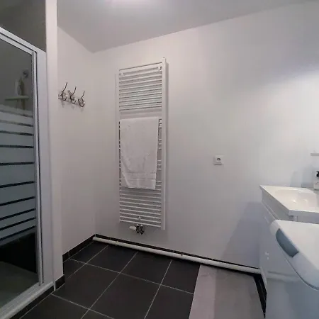 : T2 De Standing, 49m², Proche Marche, Et Thalasso, Parking Inclus - Fr-1-477-243 Apartment