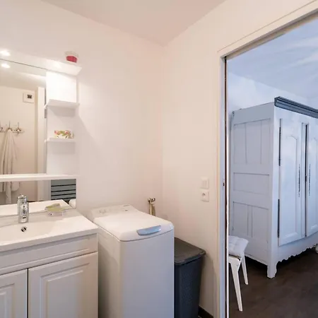 Apartment : T2 De Standing, 49m², Proche Marche, Et Thalasso, Parking Inclus - Fr-1-477-243