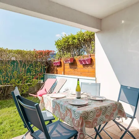 Apartment : T2 De Standing, 49m², Proche Marche, Et Thalasso, Parking Inclus - Fr-1-477-243